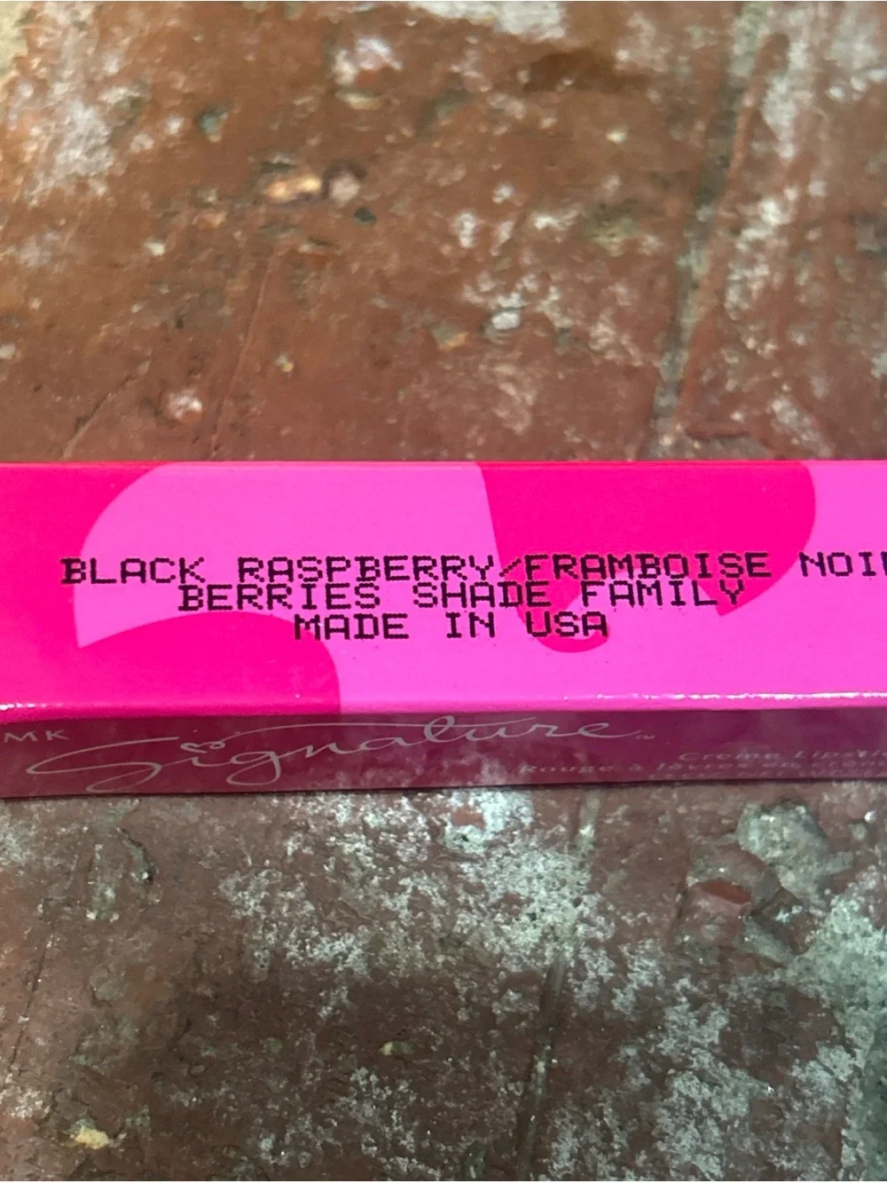 Mary Kay signature crème lipstick - Black Raspberry
